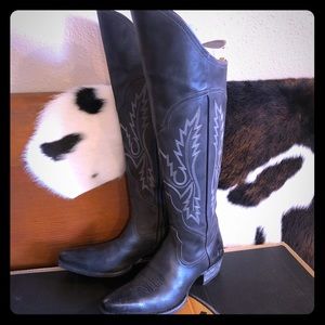 Ariat Murrieta Boots